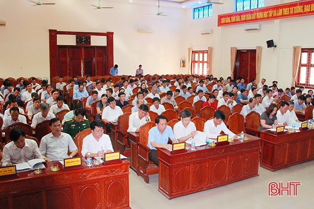 Huyện Hương Sơn thi hành kỷ luật 46 đảng viên
