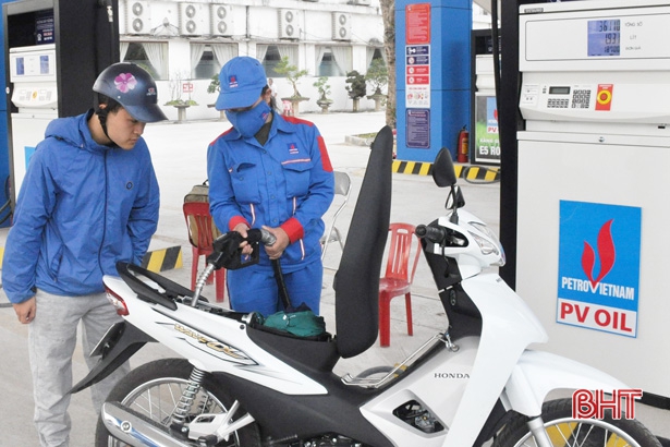 Hà Tĩnh xử phạt 8 doanh nghiệp bán xăng dầu kém chất lượng