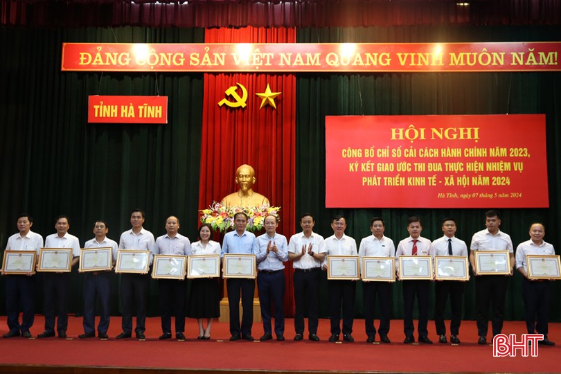 Các chỉ số liên quan đến cải cách hành chính của Hà Tĩnh đều tăng hạng