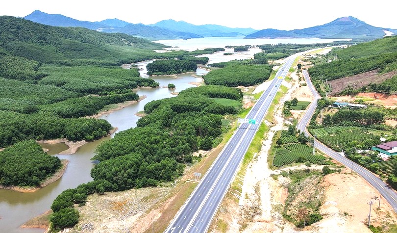 Tăng cường công tác quản lý, sử dụng đất trên địa bàn tỉnh Hà Tĩnh