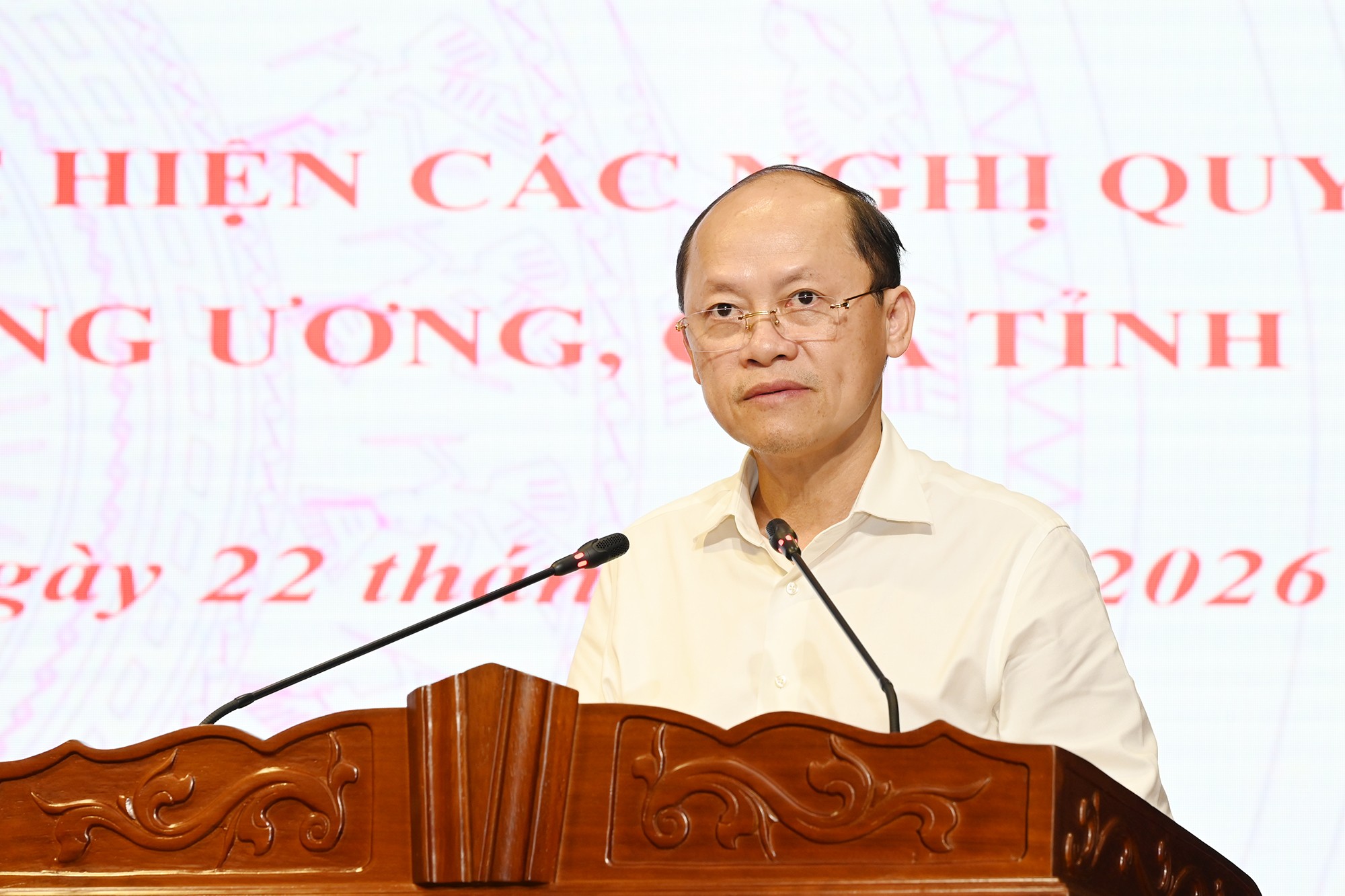 Tập trung nguồn lực, sớm đưa các nghị quyết, chỉ thị vào cuộc sống 