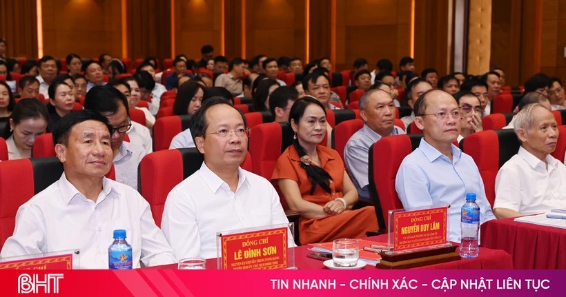 Sớm cụ thể hóa các quyết sách của Trung ương bằng chương trình hành động cụ thể 