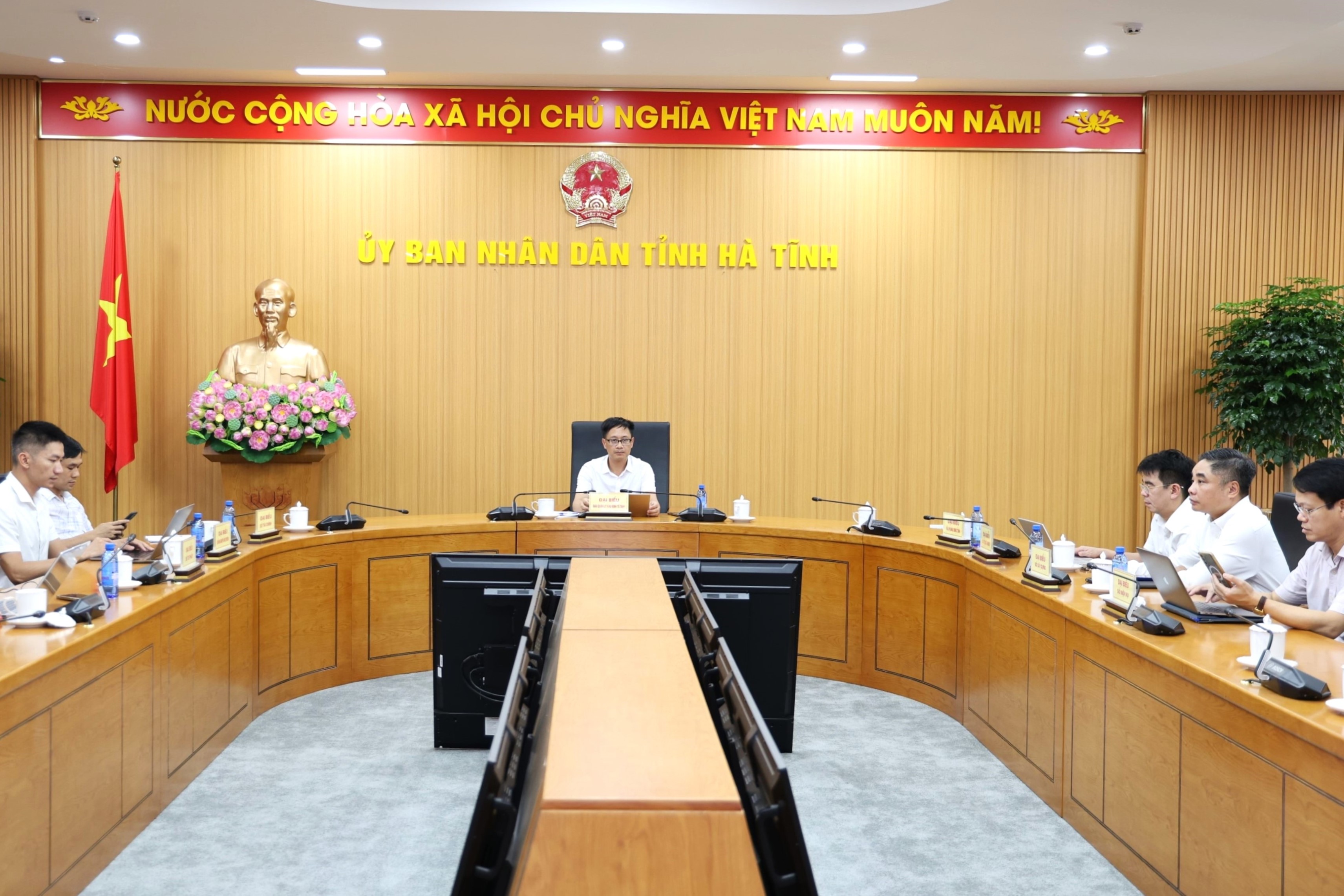 Hoàn thiện hành lang pháp lý cho phát triển đô thị và các khu chức năng đặc thù 