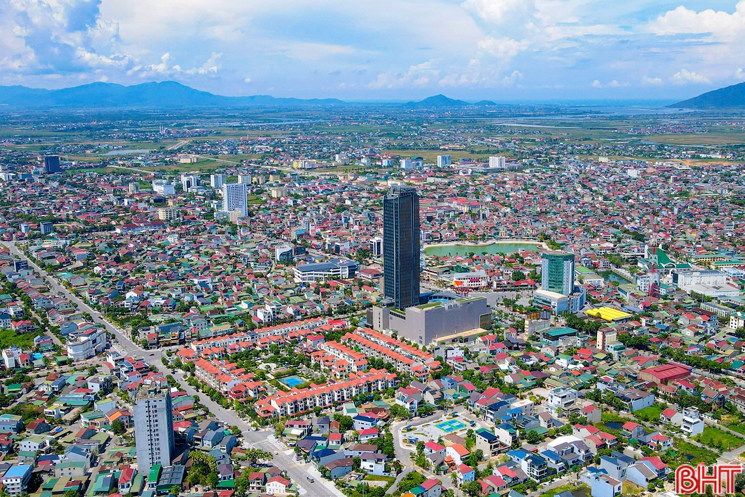UBND tỉnh Hà Tĩnh chỉ đạo tăng cường hiệu lực, hiệu quả và trách nhiệm trong công tác đấu thầu trên địa bàn tỉnh Hà Tĩnh 