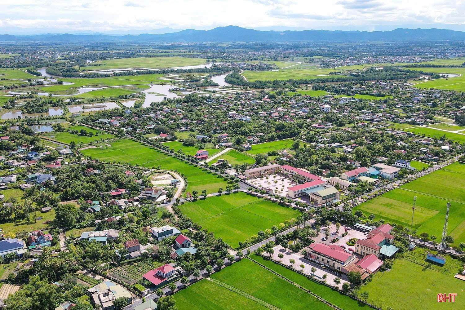 Mở rộng không gian phát triển, tạo động lực xây dựng nông thôn mới 