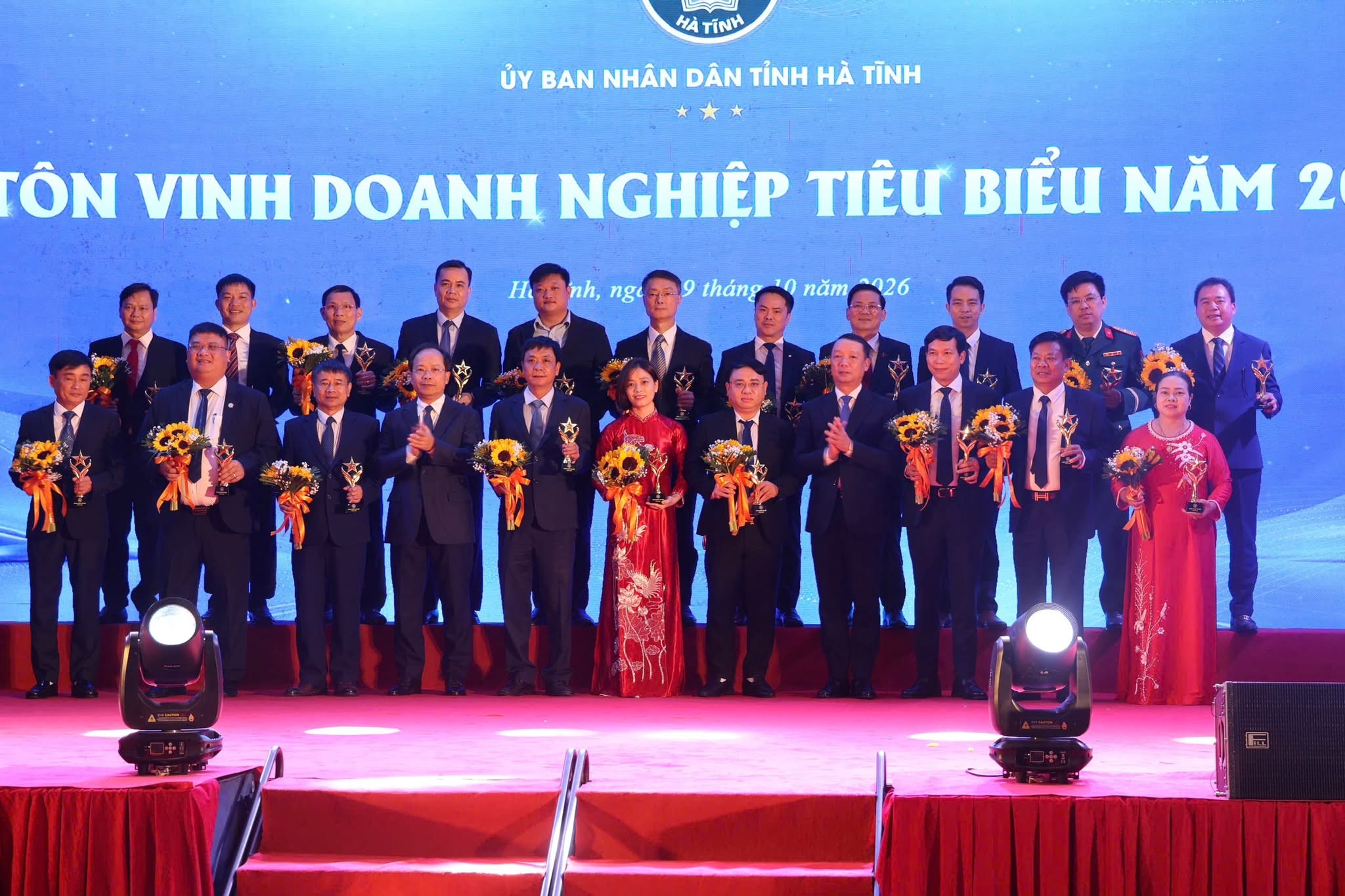 Hà Tĩnh gặp mặt, tôn vinh doanh nghiệp, doanh nhân tiêu biểu năm 2026 