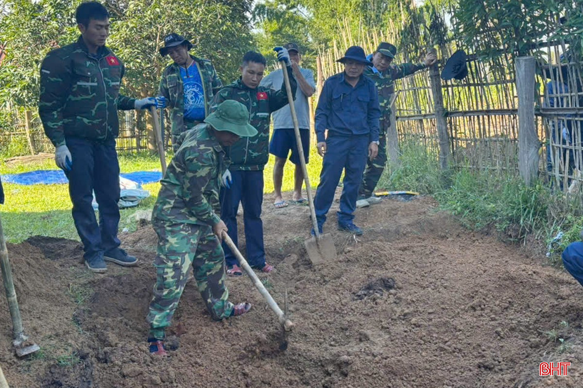 Tìm kiếm, cất bốc thêm 1 hài cốt liệt sĩ quân tình nguyện Việt Nam hy sinh tại Lào  