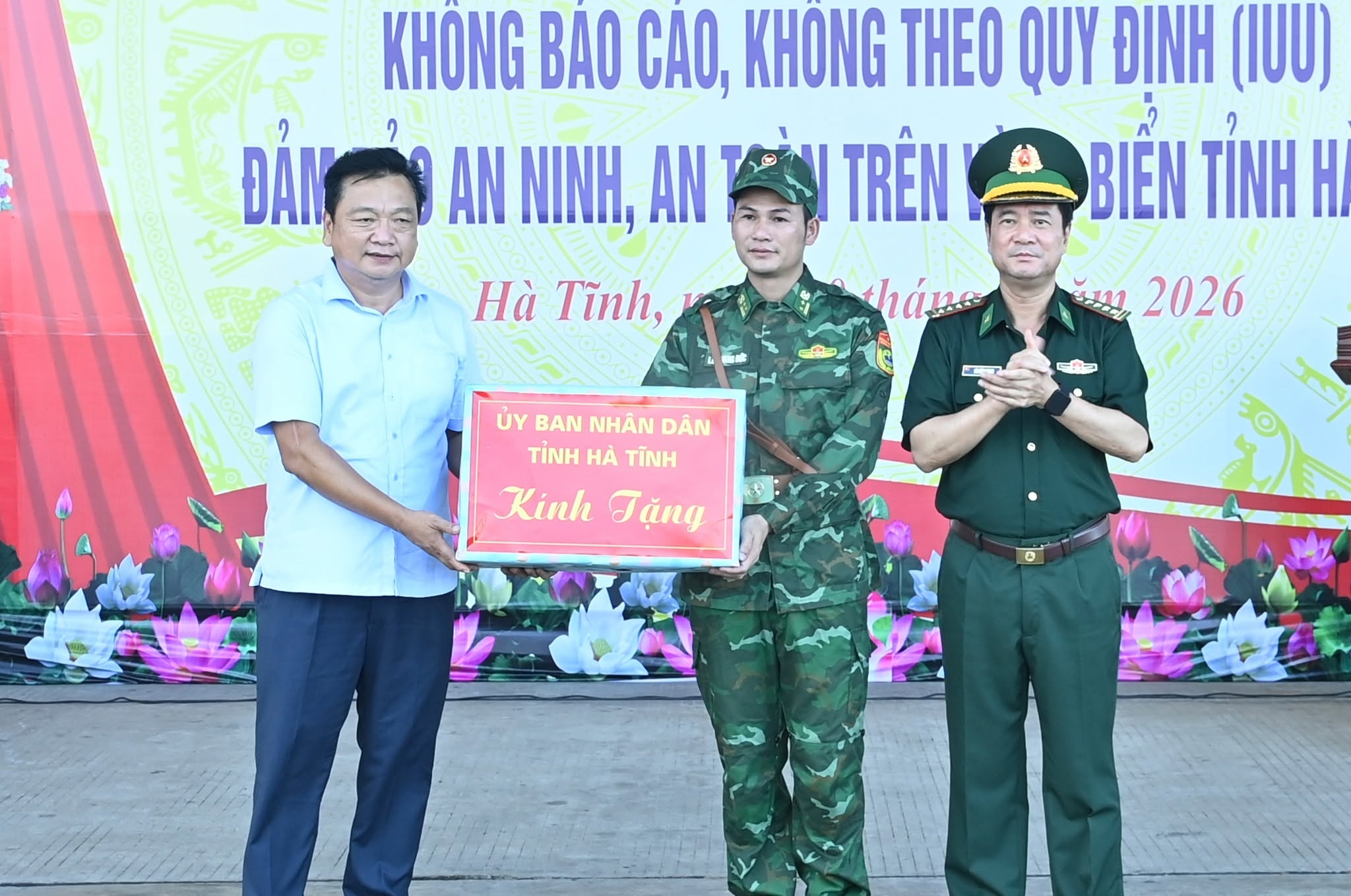 Hà Tĩnh ra quân cao điểm chống khai thác IUU trên biển