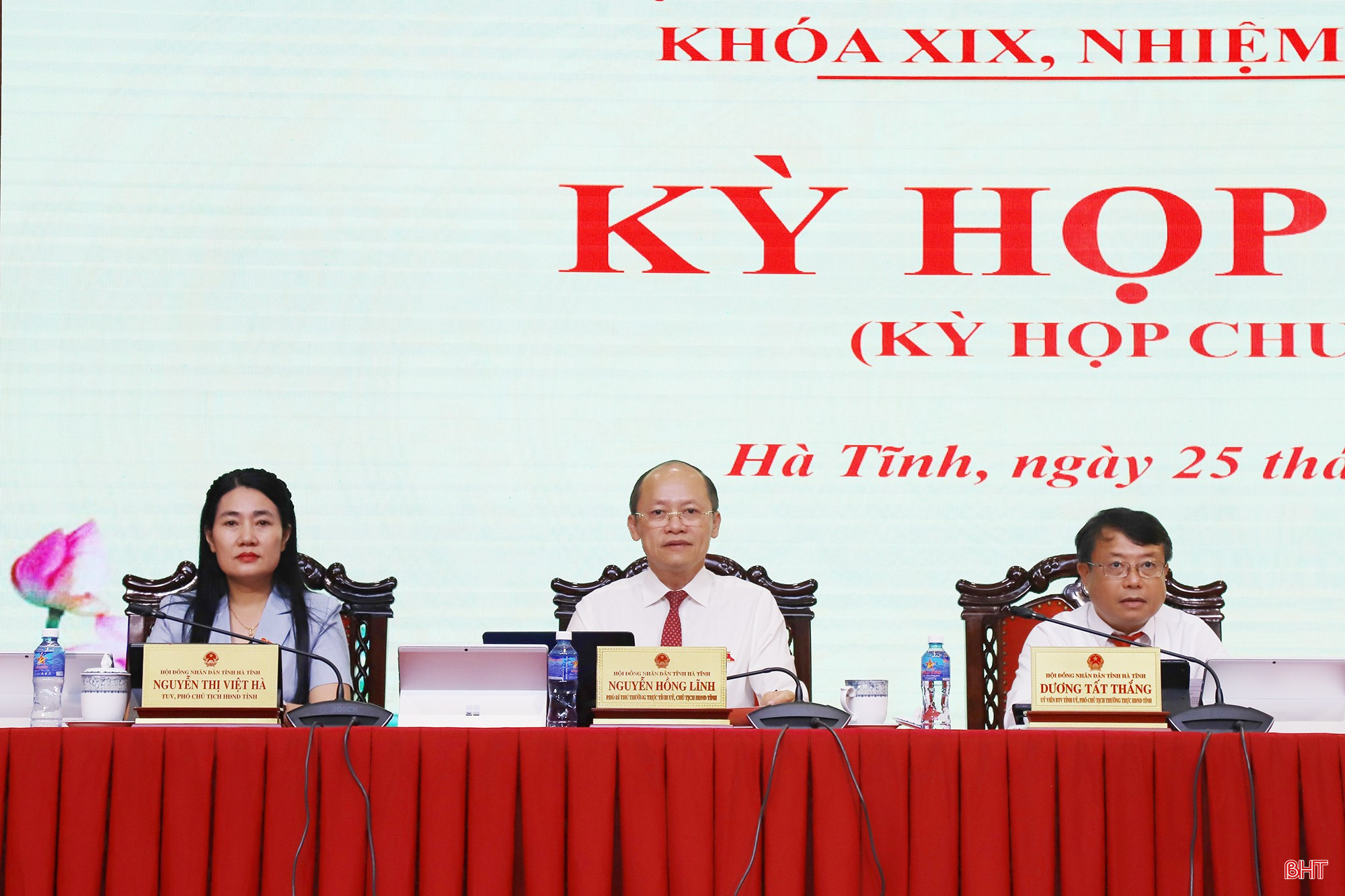 Kỳ họp thứ 7 HĐND tỉnh Hà Tĩnh thông qua 2 nghị quyết quan trọng 