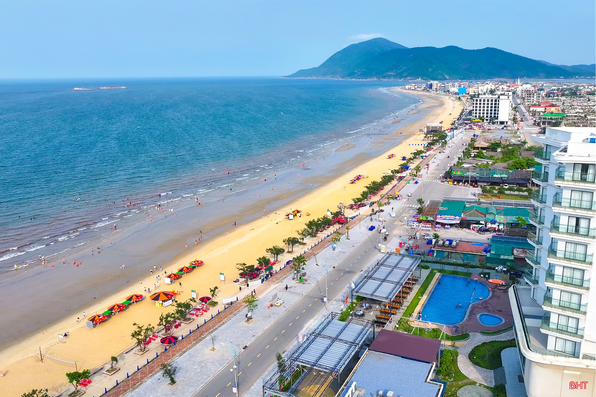 Nhiều dịch vụ hấp dẫn chờ đón du khách ở Thiên Cầm