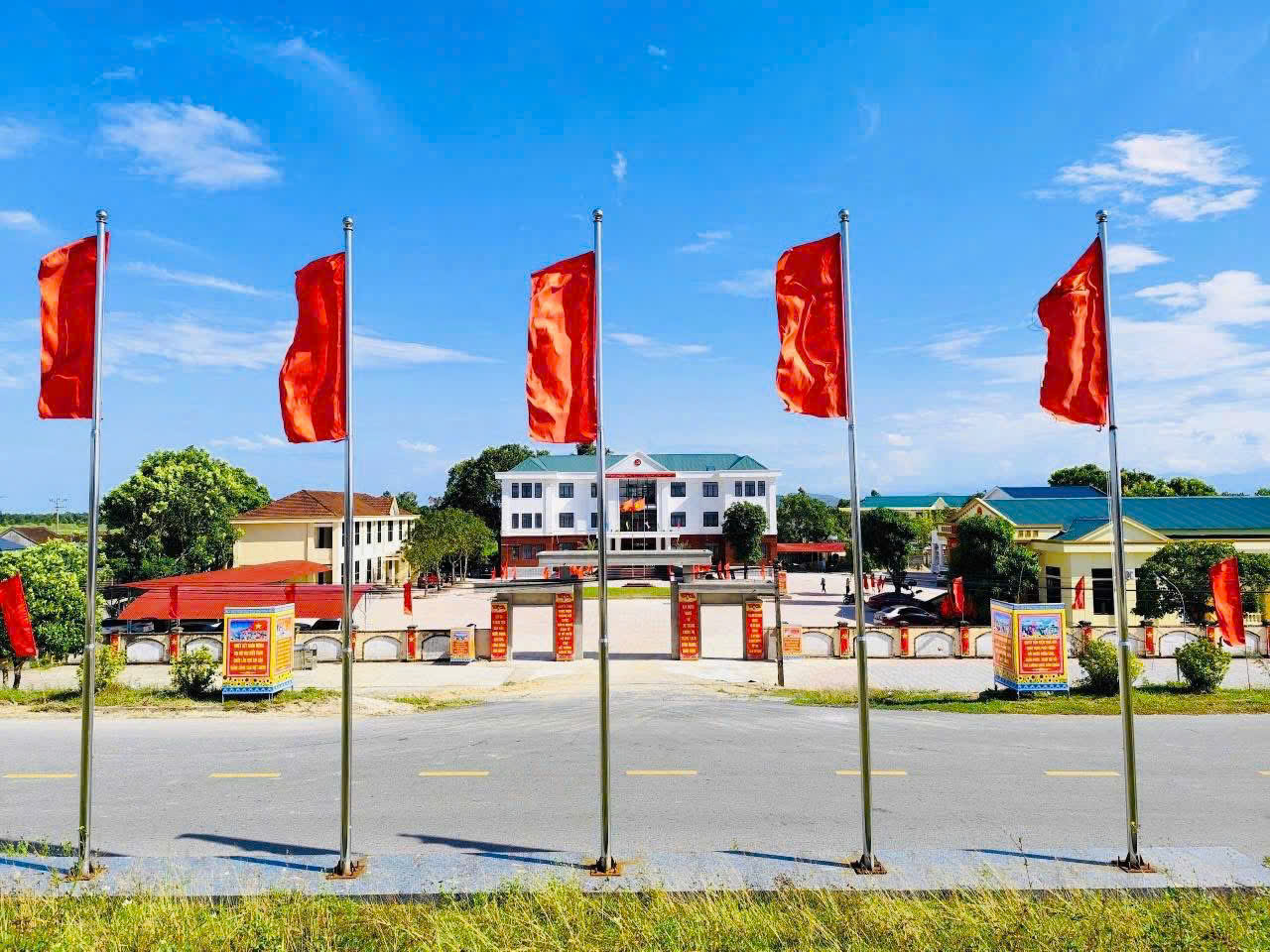 Đức Quang ban hành Quy chế thực hiện dân chủ ở cơ sở