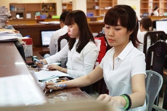 Tăng lương cơ sở: Những ai sẽ được hưởng mức lương mới?