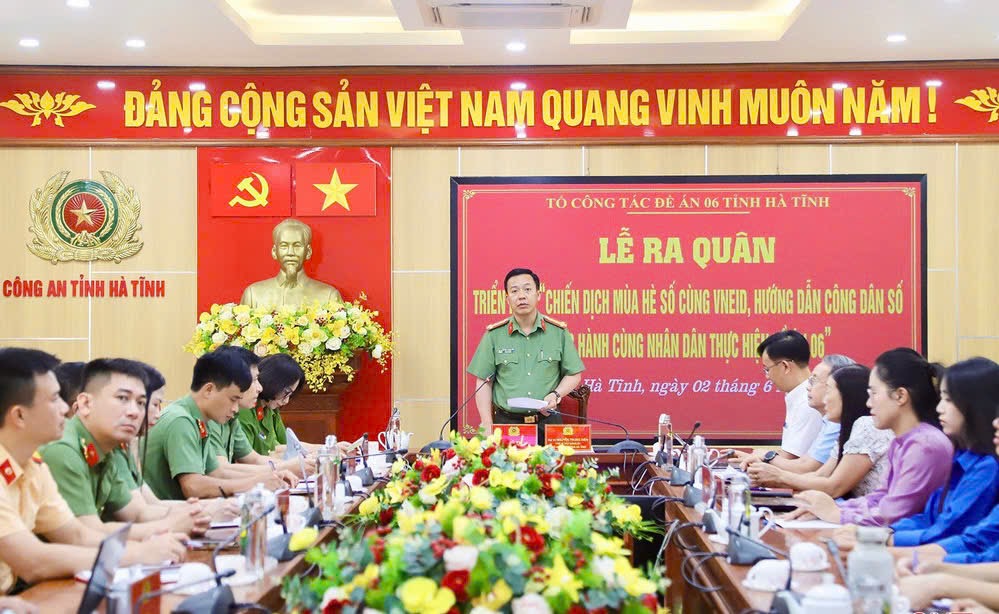 Ra quân hỗ trợ công dân số, thúc đẩy thực hiện Đề án 06