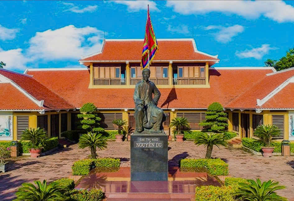 Quyết định Kiện toàn Ban Tổ chức các hoạt động Kỷ niệm 260 năm Ngày sinh  Đại thi hào Nguyễn Du (1765 - 2025) 