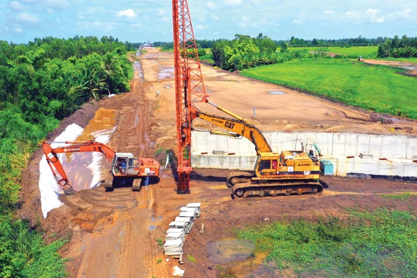 Phê duyệt giá đất cụ thể Dự án Khu dân cư nông thôn mới thôn Hà Thanh, xã Tượng Sơn, huyện Thạch Hà, tỉnh Hà Tĩnh (nay là xã Thạch Lạc, tỉnh Hà Tĩnh)