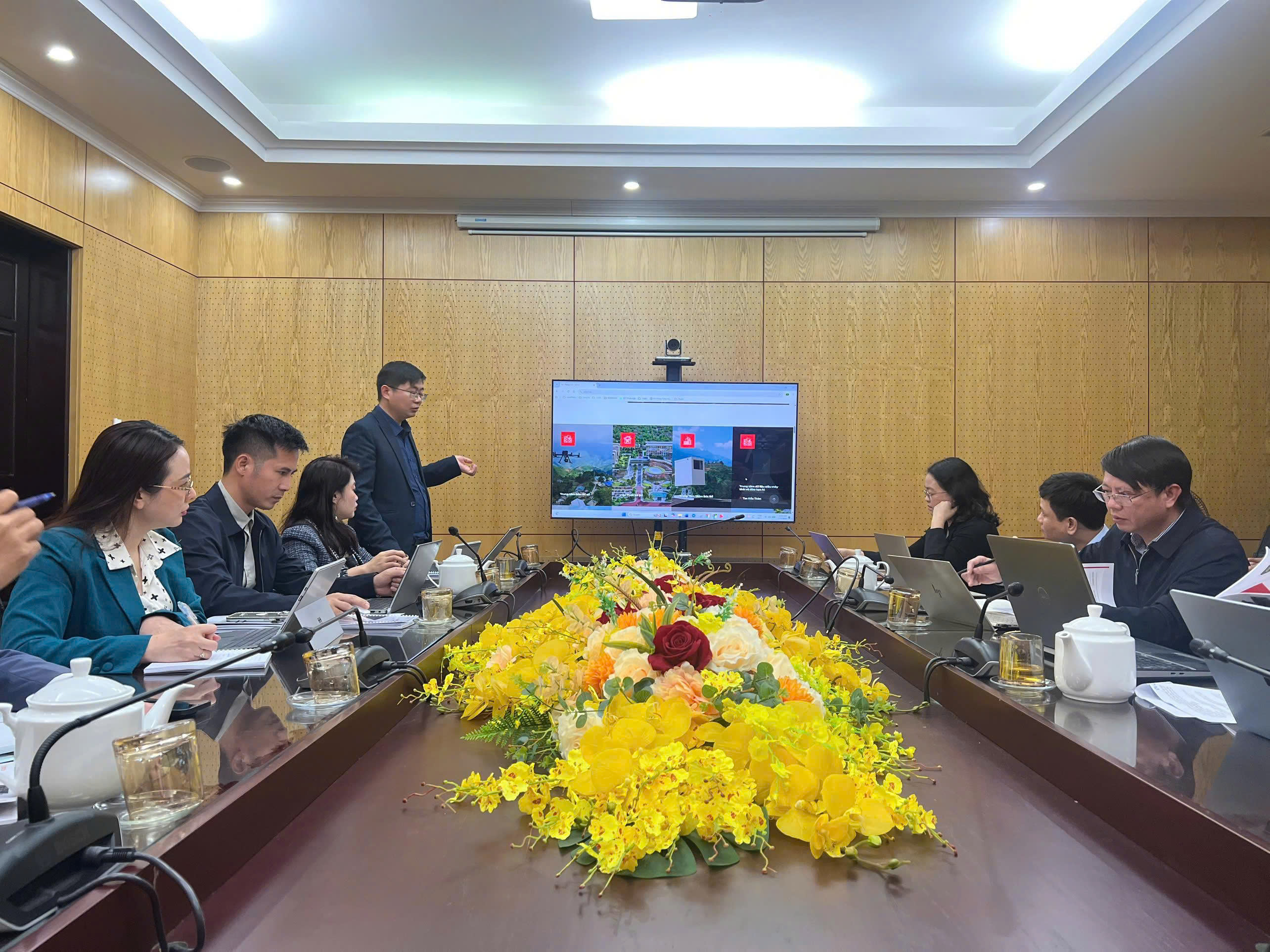Tăng cường kết nối doanh nghiệp công nghệ, thúc đẩy đổi mới sáng tạo và chuyển đổi số tại Hà Tĩnh 