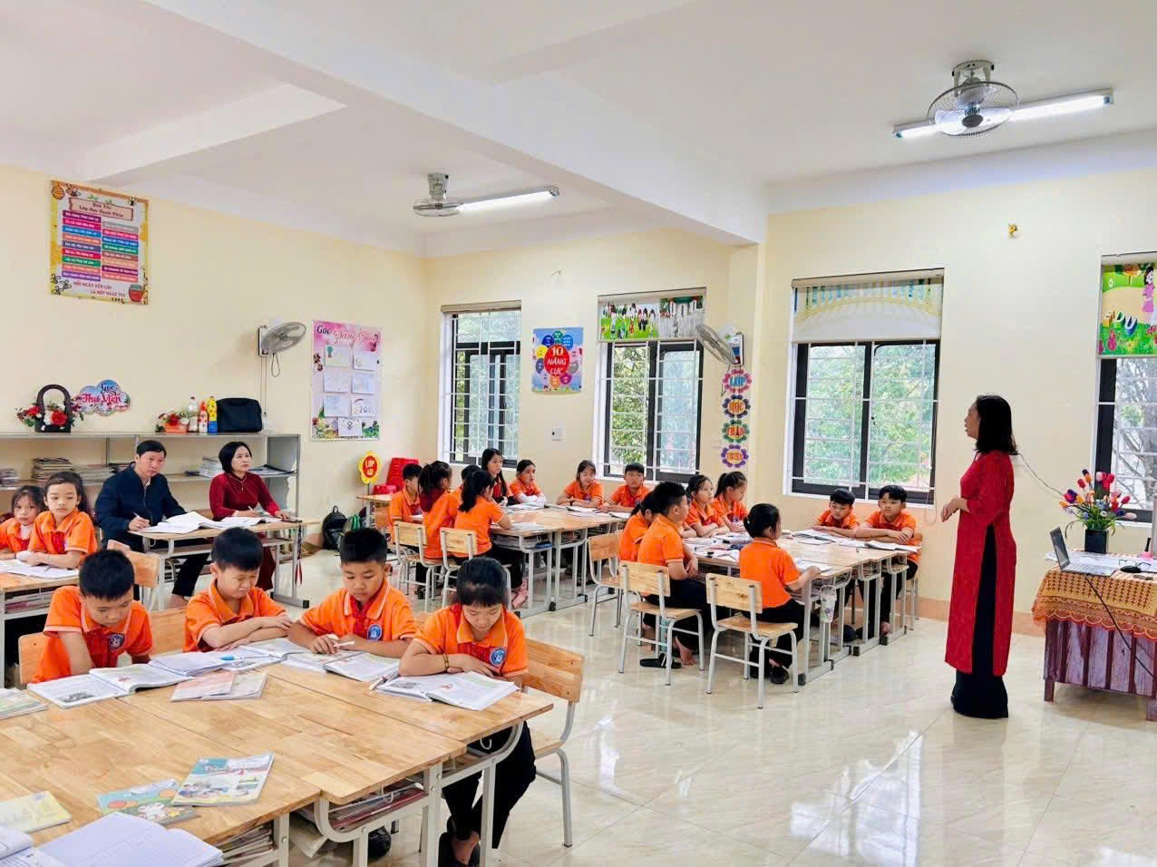 Hà Tĩnh ban hành kế hoạch thí điểm dạy và học môn Ngoại ngữ 1 Tiếng Lào
