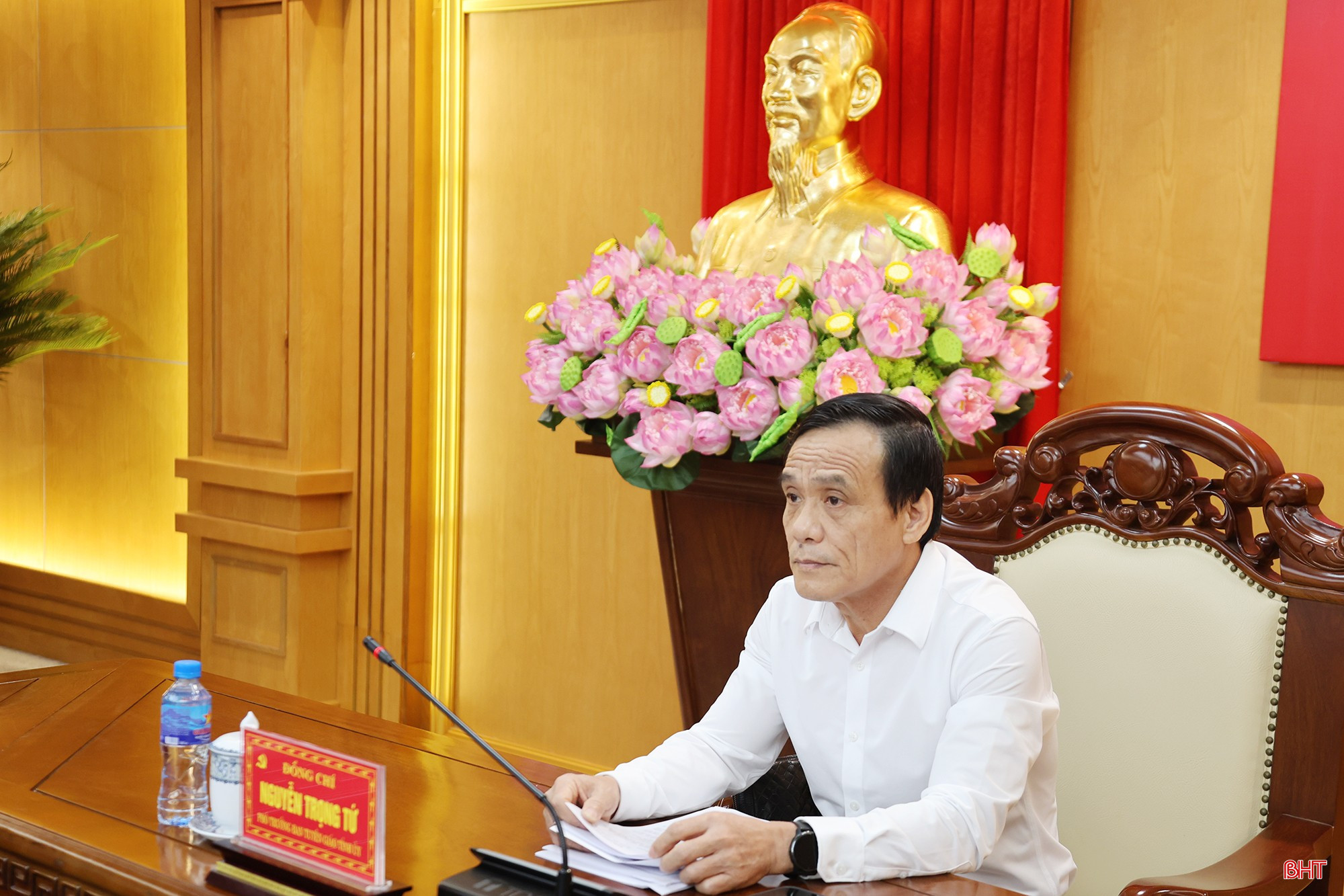 Phó Trưởng ban Tuyên giáo Tỉnh ủy Nguyễn Trọng Tứ chủ trì. bqbht_br_img-3993a.jpg
