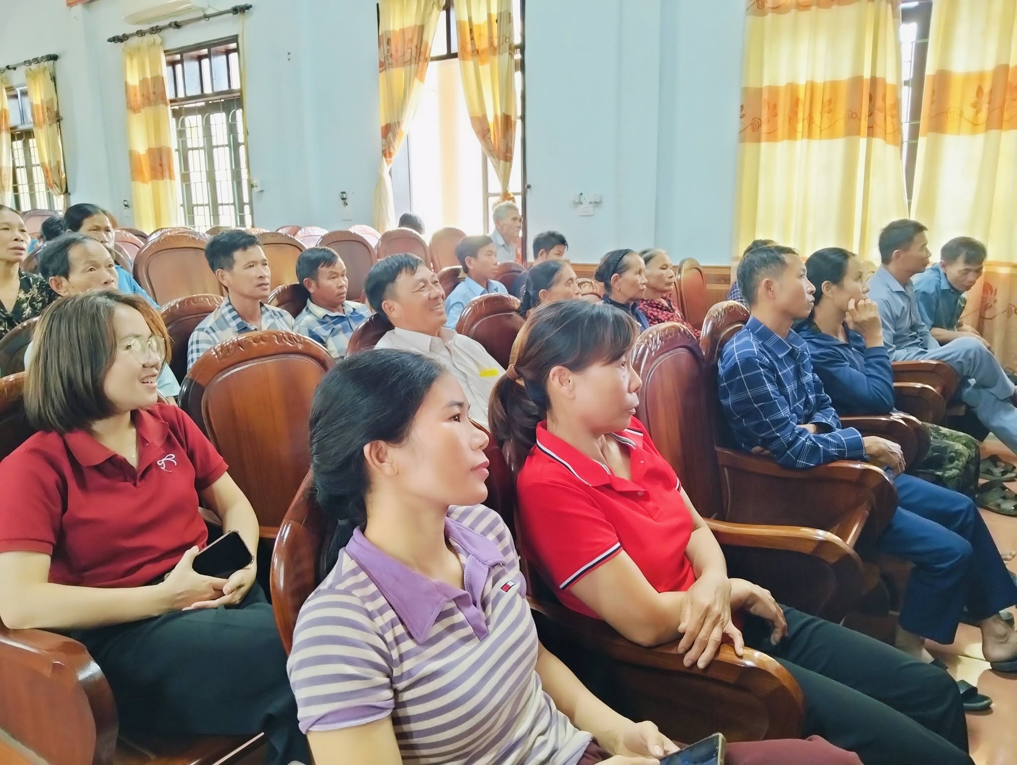 Xã Cẩm Lạc tập huấn sửa chữa nhà ở an toàn cho người dân