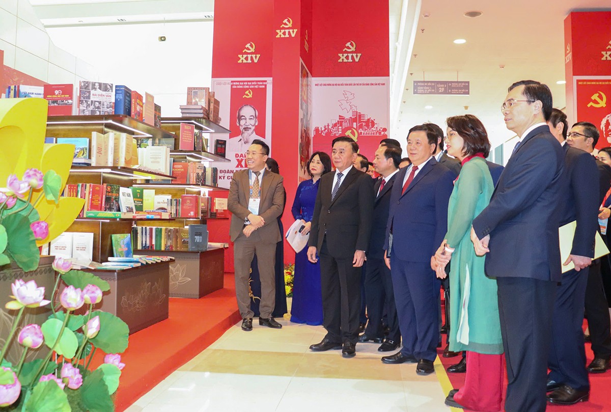 Đoàn đại biểu Hà Tĩnh sẵn sàng tâm thế dự Đại hội XIV của Đảng 