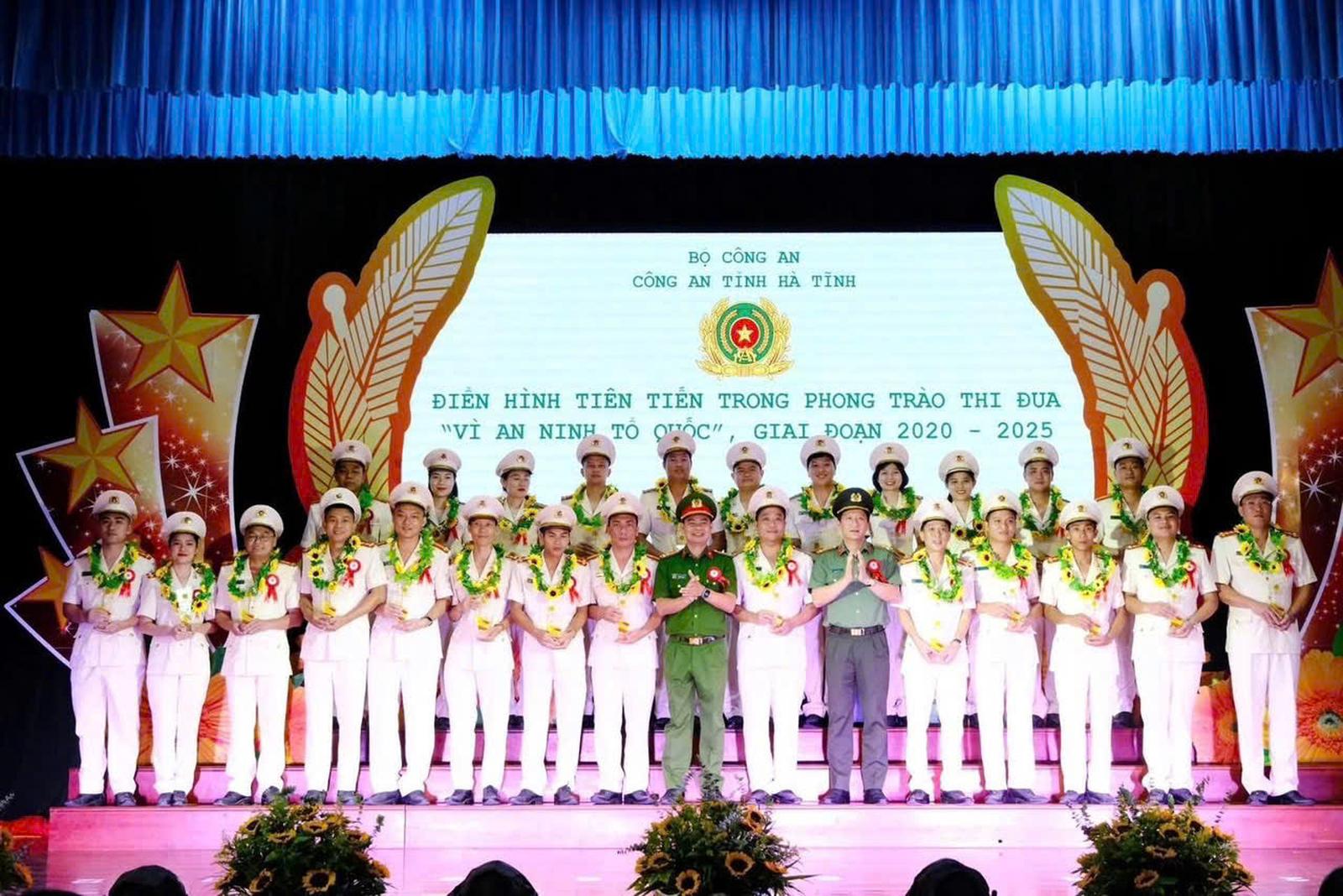 Đẩy mạnh xây dựng, bồi dưỡng và nhân rộng điển hình tiên tiến năm 2026 trên địa bàn tỉnh 