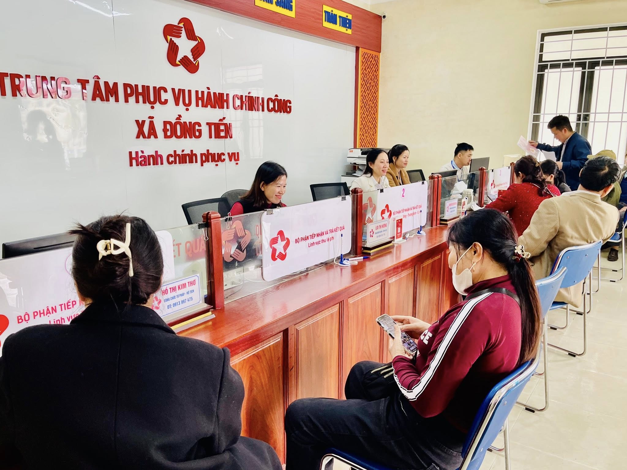 Chủ tịch UBND tỉnh Hà Tĩnh yêu cầu chấn chỉnh kỷ luật, kỷ cương hành chính, nâng cao trách nhiệm công vụ trong giải quyết TTHC