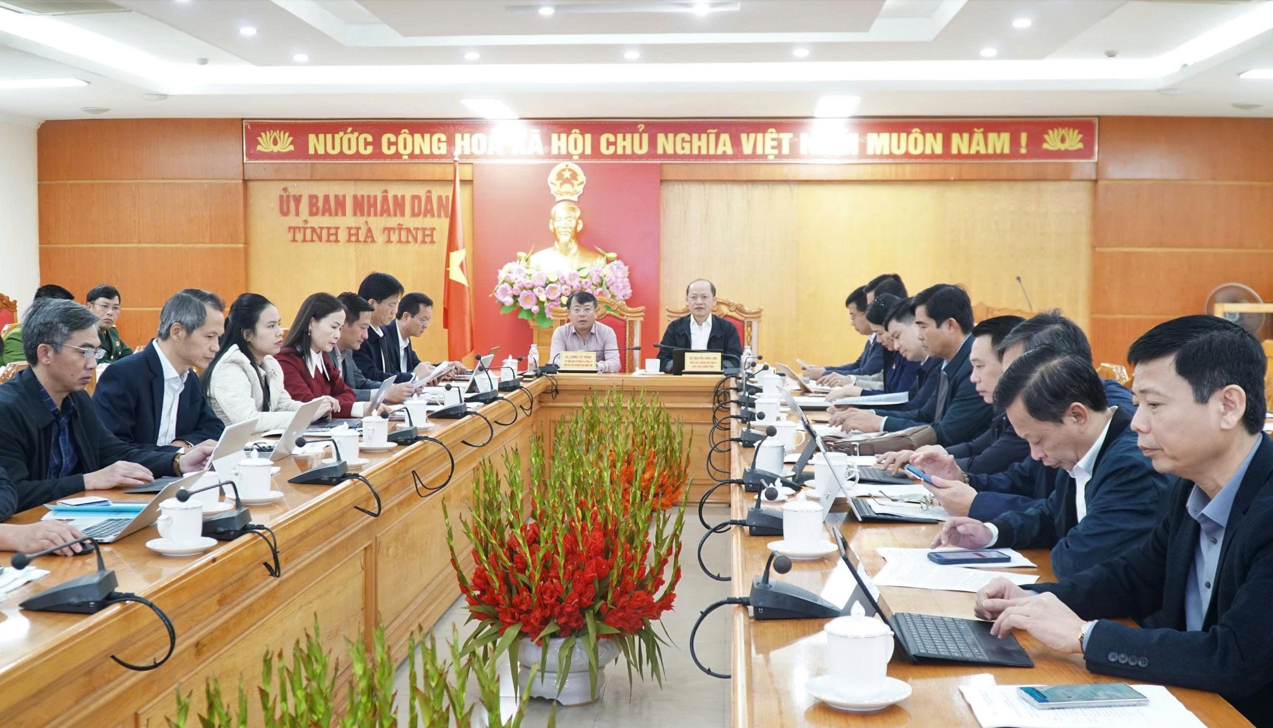  Hội nghị toàn quốc hướng dẫn nghiệp vụ công tác bầu cử đại biểu Quốc hội khóa XVI và HĐND các cấp