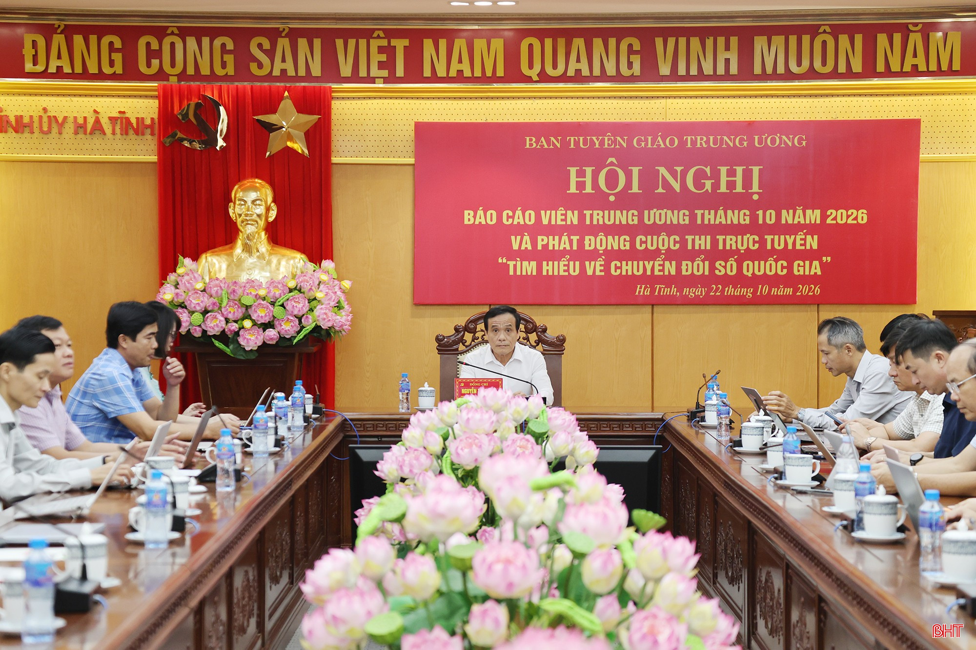 Toàn cảnh điểm cầu Hà Tĩnh. bqbht_br_img-3982a.jpg
