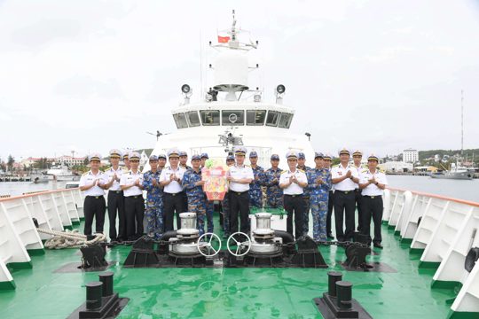 Vùng 5 Hải quân động viên Tàu 924 lên đường trực Tết trên biển Tây Nam 