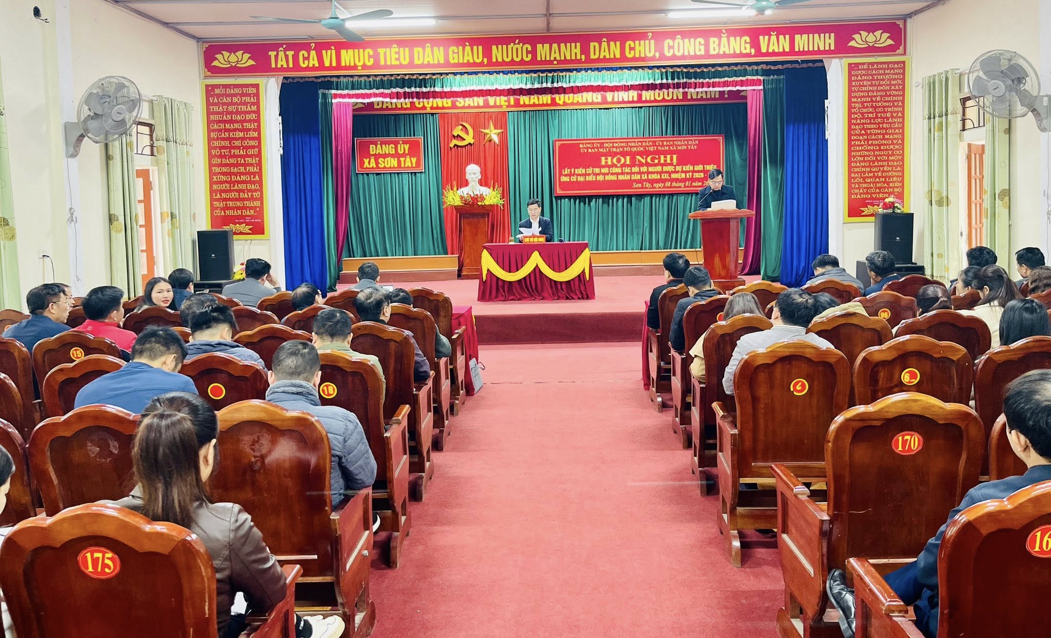 Xã Sơn Tây tổ chức hội nghị lấy ý kiến cử tri nơi công tác đối với người ứng cử HĐND xã nhiệm kỳ 2026–2031
