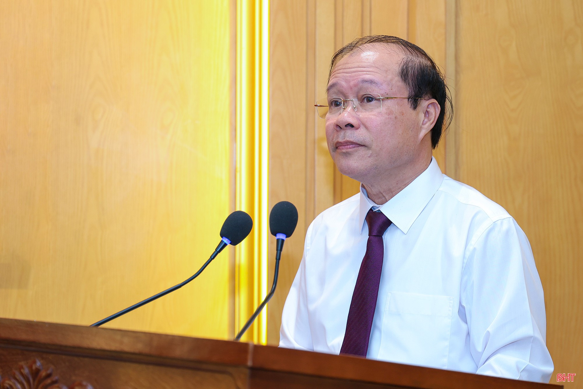 Đồng chí Nguyễn Hoài Sơn phát biểu nhận nhiệm vụ. Đồng chí Nguyễn Hoài Sơn phát biểu nhận nhiệm vụ.