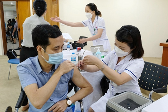Phân cấp thực hiện 14 nhiệm vụ và thủ tục hành chính lĩnh vực phòng bệnh 