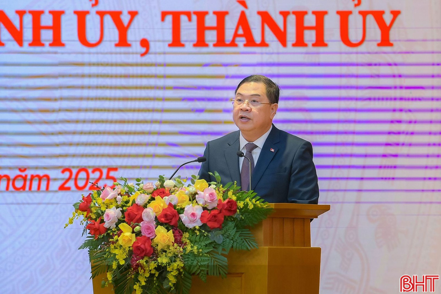 Ông Phạm Gia Túc - Ủy viên Bộ Chính trị, Bí thư Trung ương Đảng, Chánh Văn phòng Trung ương Đảng.