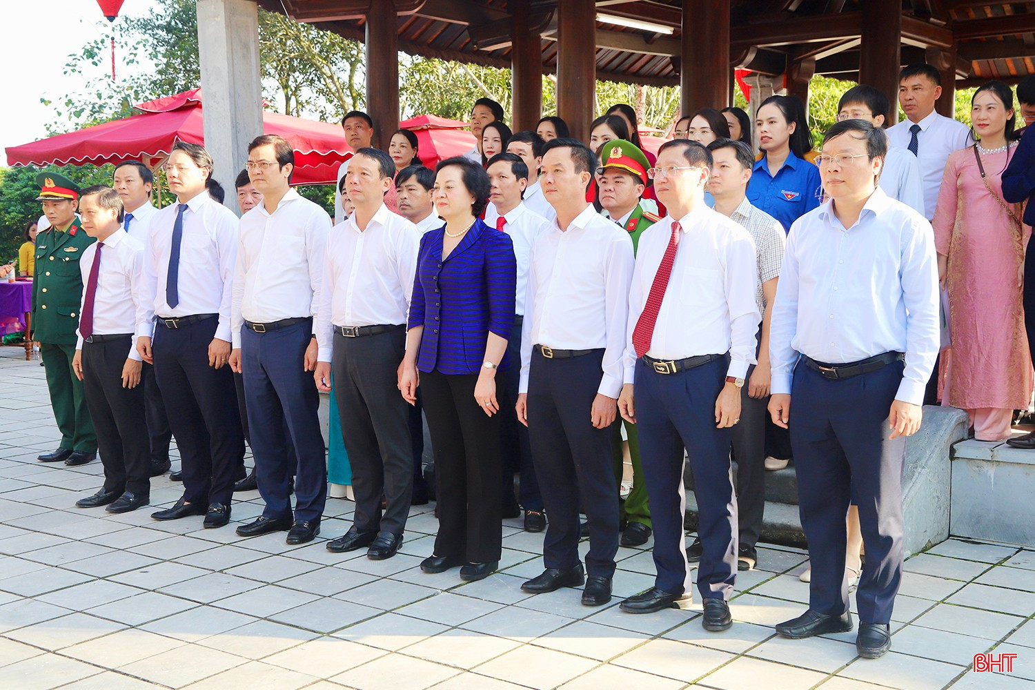 Phó Thủ tướng dâng hương tưởng niệm 235 năm ngày mất Đại danh y Hải Thượng Lãn Ông