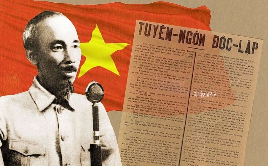 Ánh sáng Hồ Chí Minh soi đường cho chúng ta đi