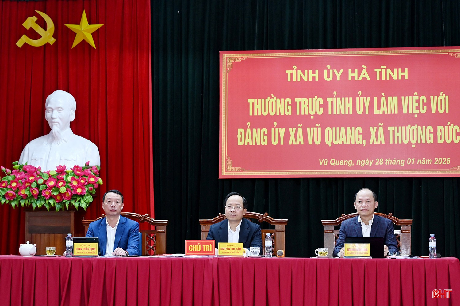 Đổi mới phương thức lãnh đạo, không ngừng nâng cao thu nhập và đời sống Nhân dân