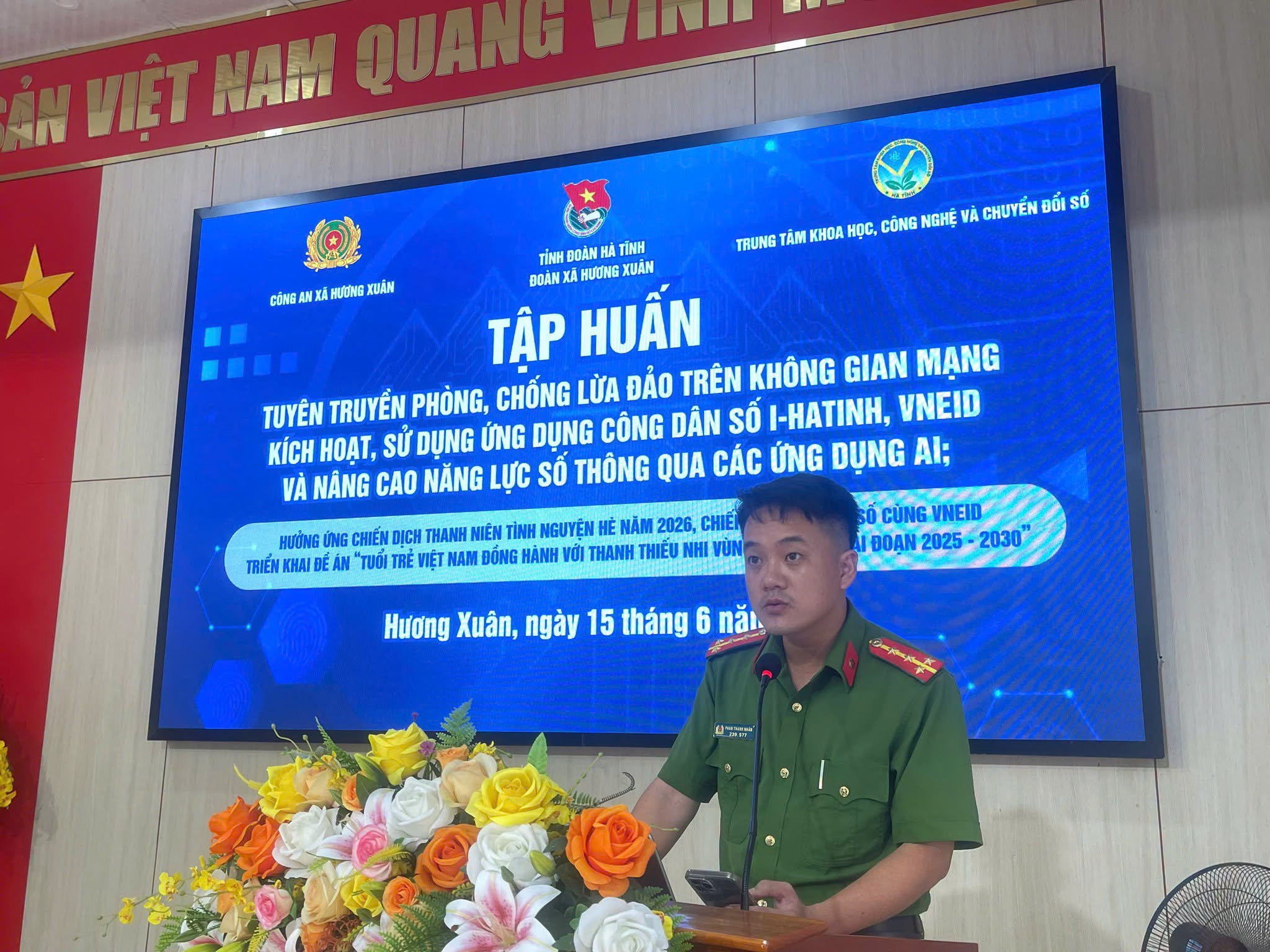 Xã Hương Xuân tập huấn nâng cao năng lực số, phòng chống lừa đảo trên không gian mạng