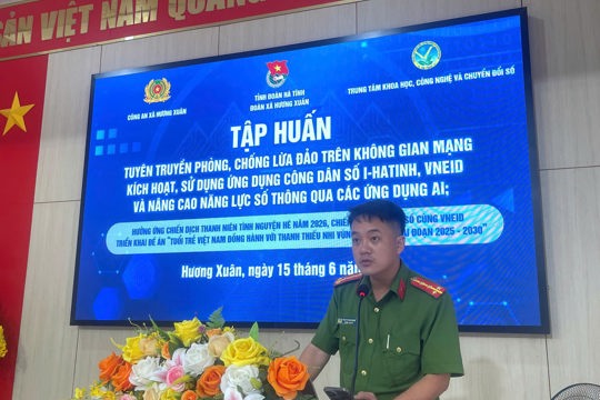 Xã Hương Xuân tập huấn nâng cao năng lực số, phòng chống lừa đảo trên không gian mạng