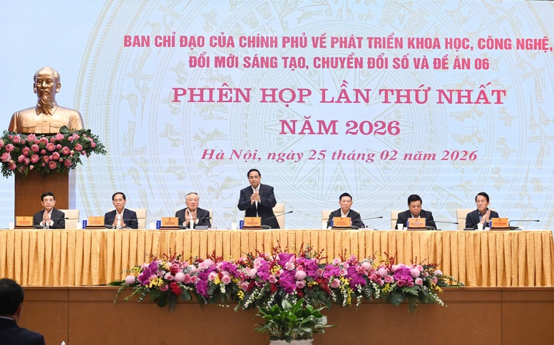 Thủ tướng chủ trì họp Ban Chỉ đạo về phát triển khoa học, công nghệ, đổi mới sáng tạo, chuyển đổi số và Đề án 06