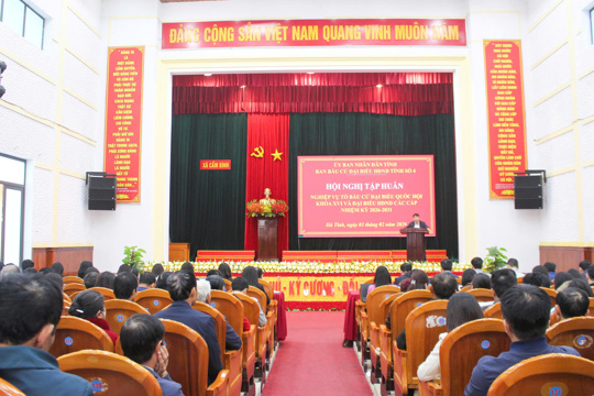 Tổ chức tập huấn nghiệp vụ Tổ bầu cử đơn vị bầu cử số 4