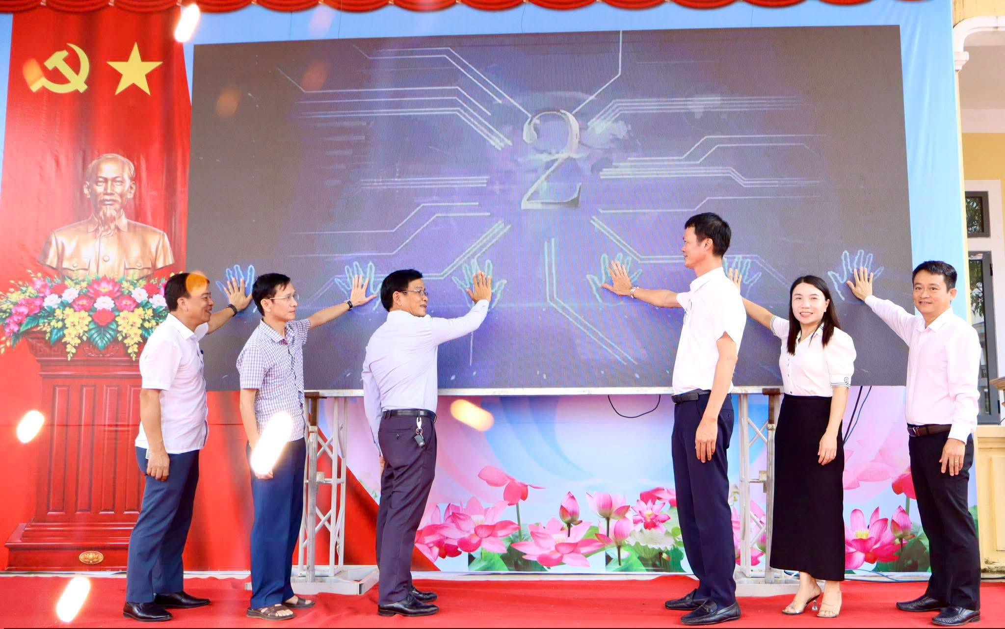 Xã Gia Hanh phát động Tuần lễ học tập suốt đời và hưởng ứng Ngày hội Chuyển đổi số quốc gia 2026