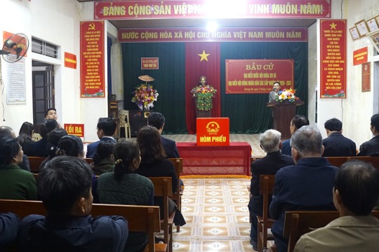 Trợ cấp mới nhất cho trưởng thôn, tổ trưởng dân phố nghỉ do sáp nhập 