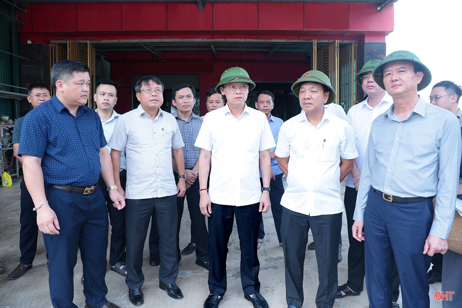 Tập trung tháo gỡ khó khăn, đảm bảo tiến độ Tiểu dự án Cải thiện cơ sở hạ tầng đô thị Hương Khê