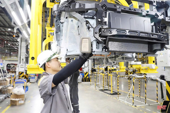 Tuyển 3.000 nhân sự cho Nhà máy Sản xuất ôtô điện VinFast Hà Tĩnh