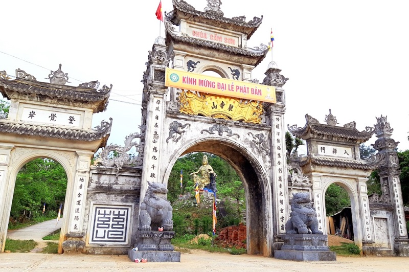 Kinh nghiệm du lịch biển Thiên Cầm Hà Tĩnh hoang sơ yên ả 7