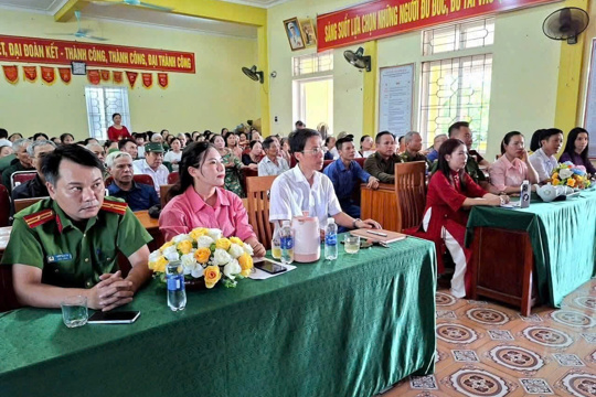 Đan Hải: Hai thôn tổ chức Ngày hội Toàn dân bảo vệ an ninh Tổ quốc