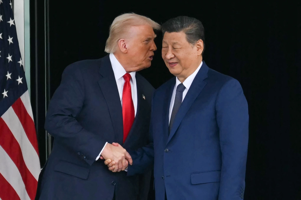 Ông Trump điện đàm với ông Tập