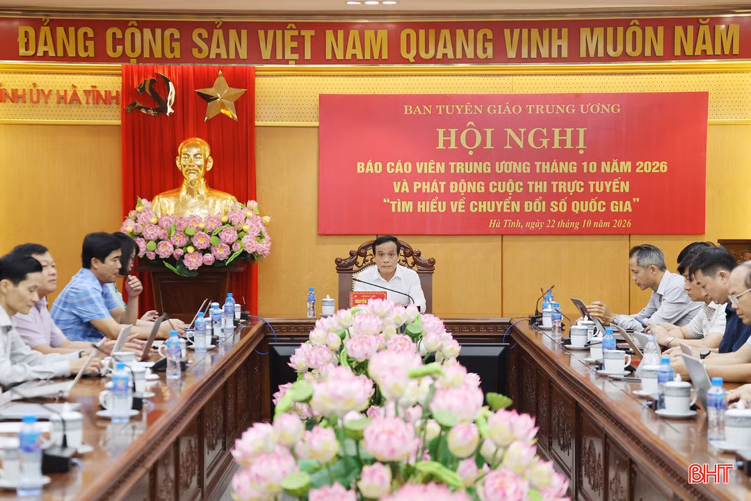 Tuyên truyền sâu rộng các thành tựu nổi bật về kinh tế - xã hội, đối ngoại của đất nước