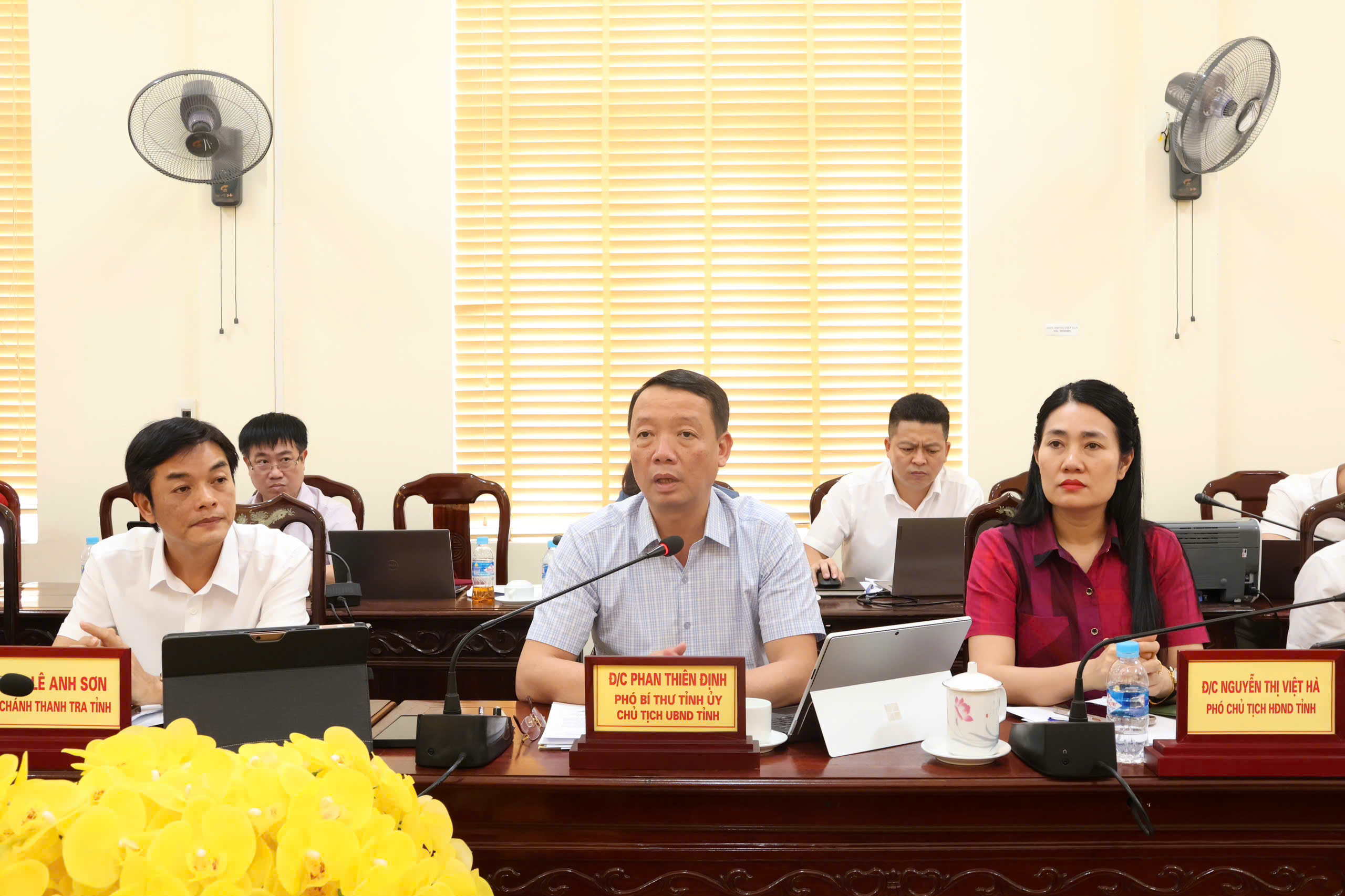 Tăng cường đối thoại trực tiếp với công dân, giải quyết vụ việc từ cơ sở