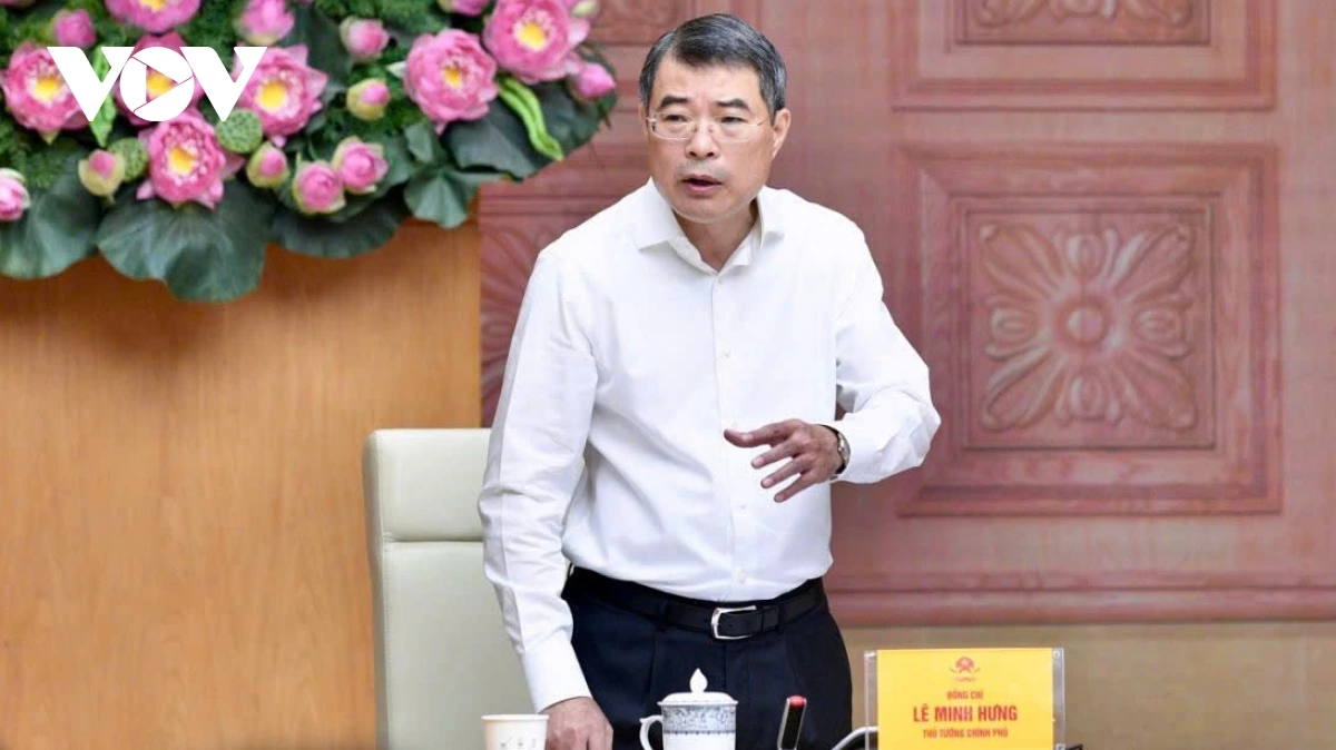 Thủ tướng: Ngành công thương chịu trách nhiệm không để thiếu điện, xăng dầu